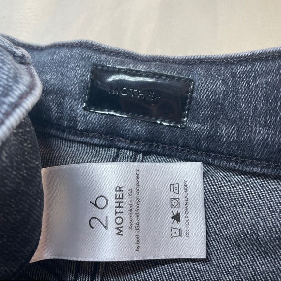 MOTHER- The Insider Crop Step Fray in Train Stops Gray Jeans Size 26 Ankle Crop - Picture 8 of 9